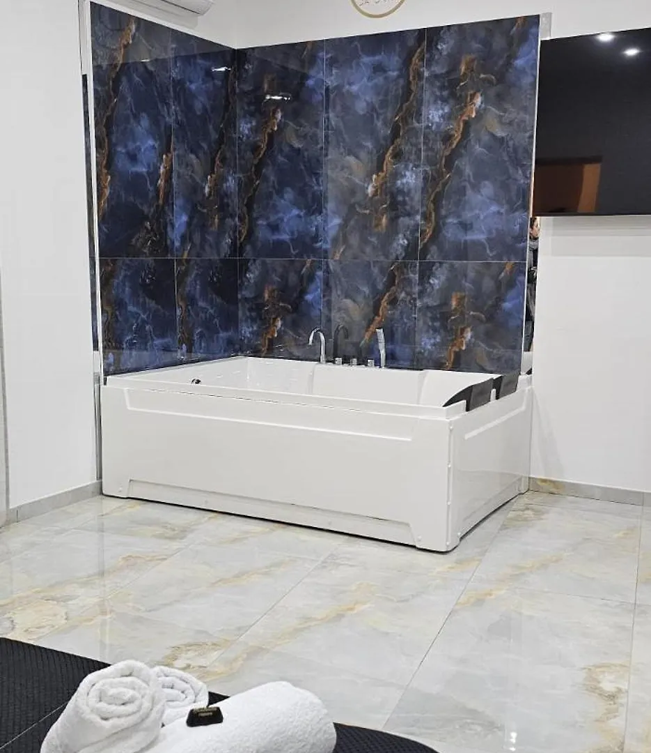 Da Tonino Luxury Apartments Naples